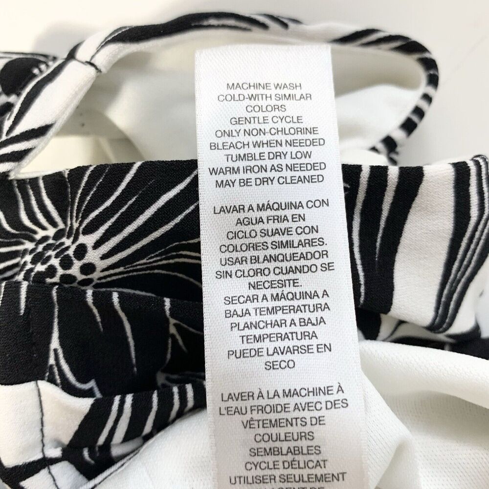 Chico’s Size 3 Marissa Jumpsuit Sleeveless Black White Graphic Floral Size XL 16 - Picture 12 of 16